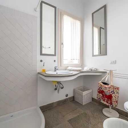 Villa Natalia - Calamenhir Carloforte (Isola di San Pietro)