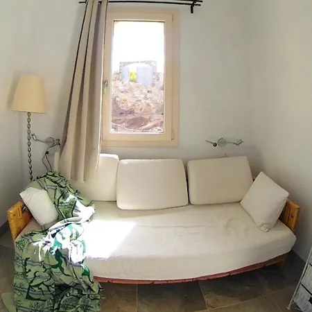 Natalia - Calamenhir Villa Carloforte (Isola di San Pietro)